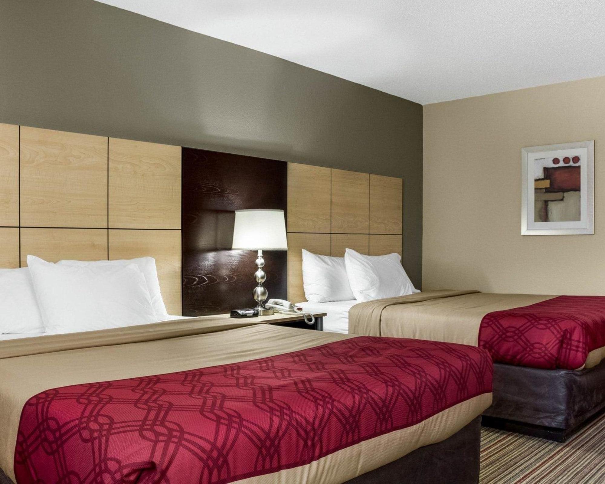 Econo Lodge Grand Forks Esterno foto