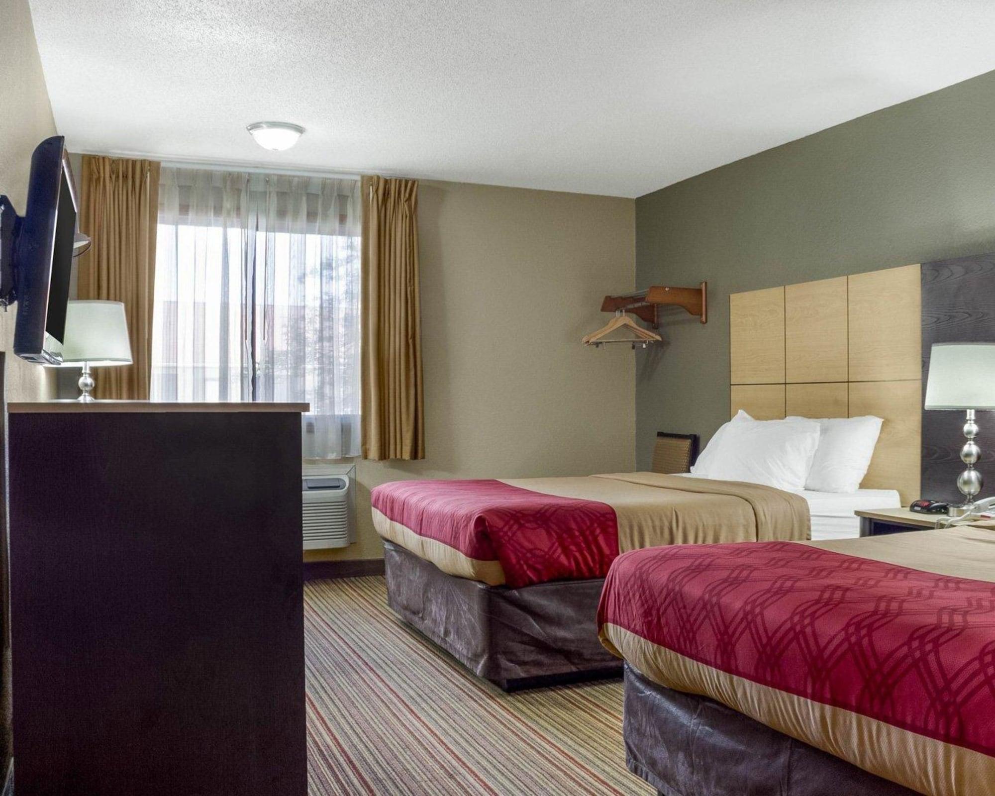 Econo Lodge Grand Forks Esterno foto