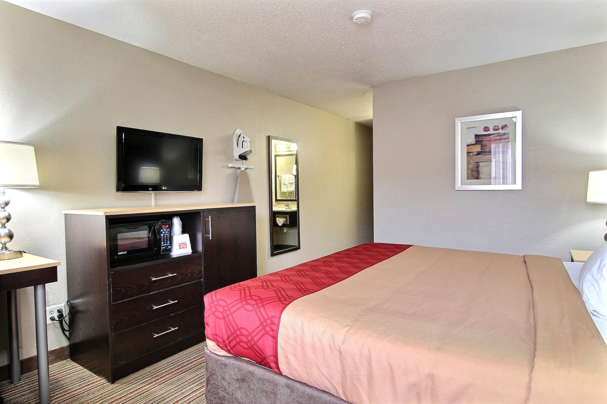 Econo Lodge Grand Forks Esterno foto