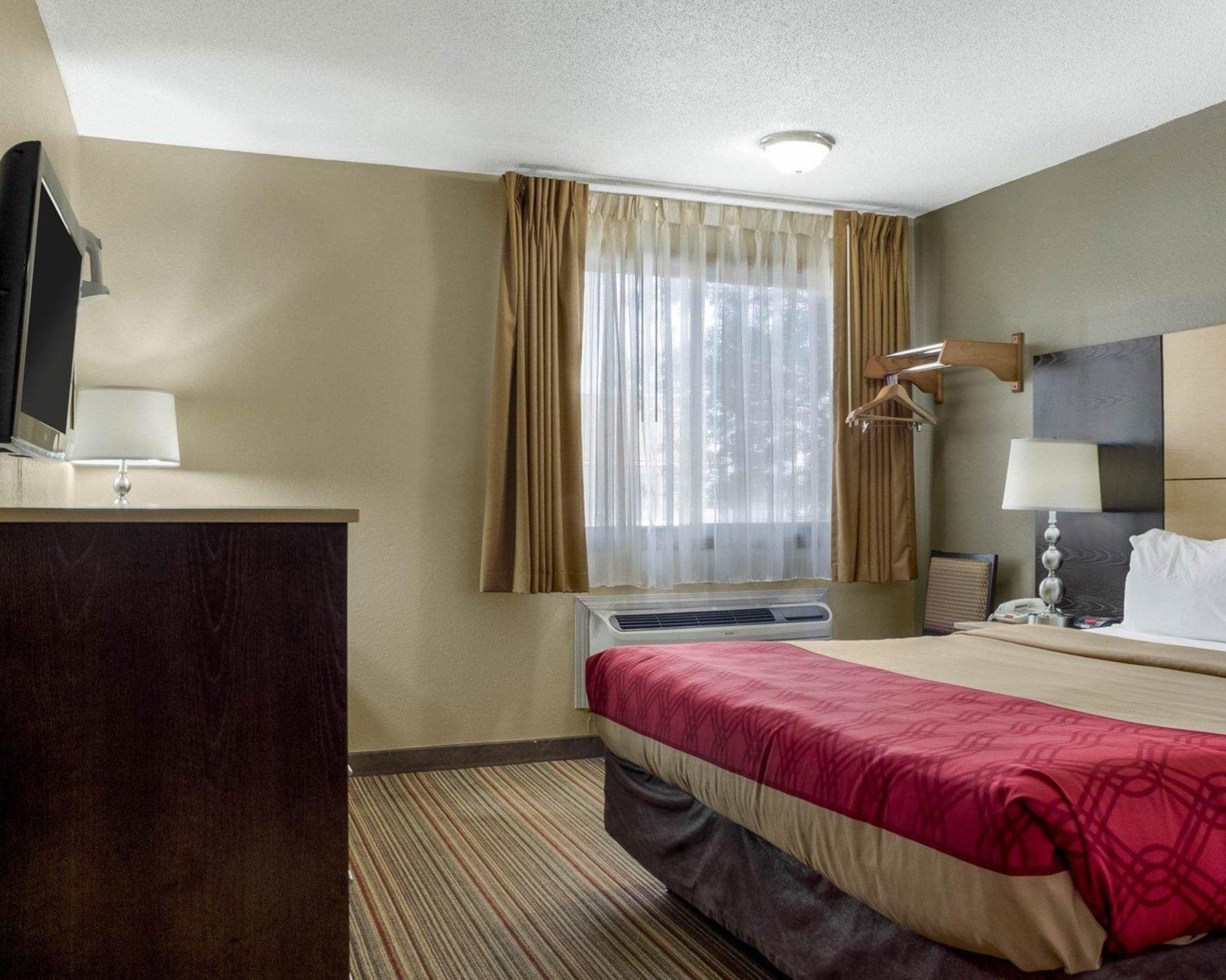 Econo Lodge Grand Forks Esterno foto