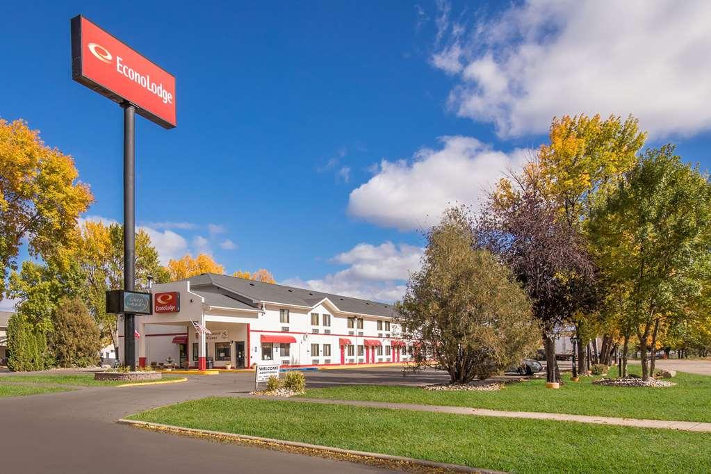 Econo Lodge Grand Forks Esterno foto