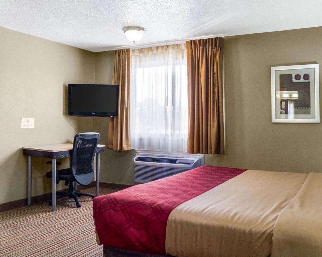 Econo Lodge Grand Forks Esterno foto