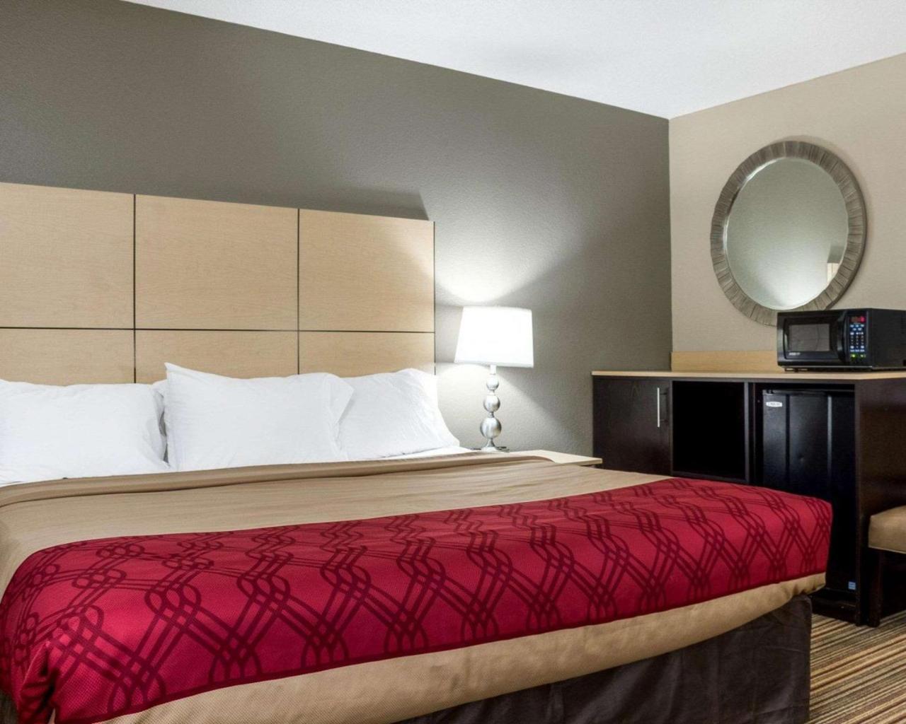 Econo Lodge Grand Forks Esterno foto
