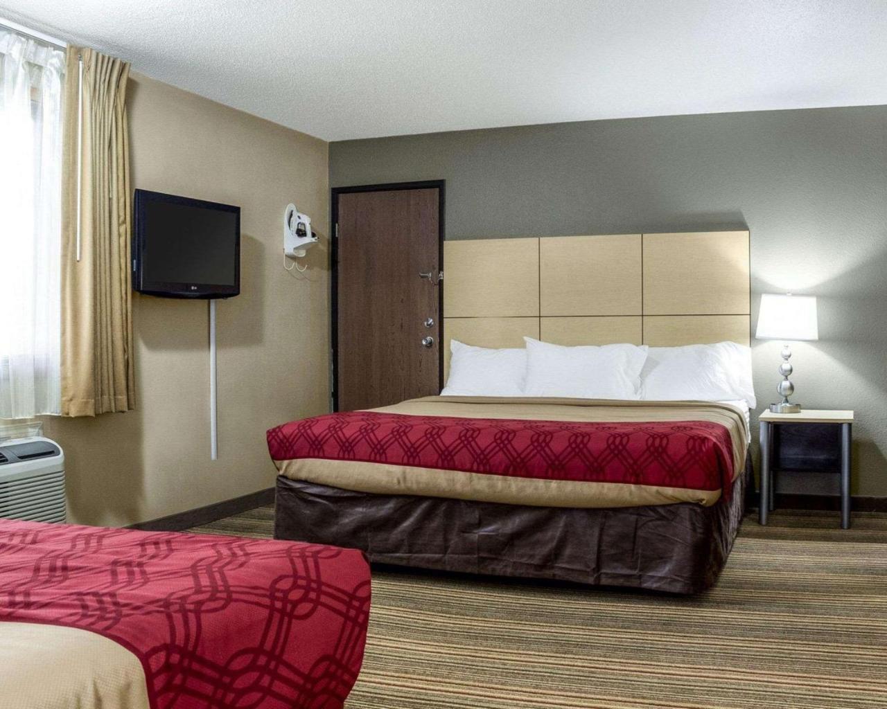 Econo Lodge Grand Forks Esterno foto