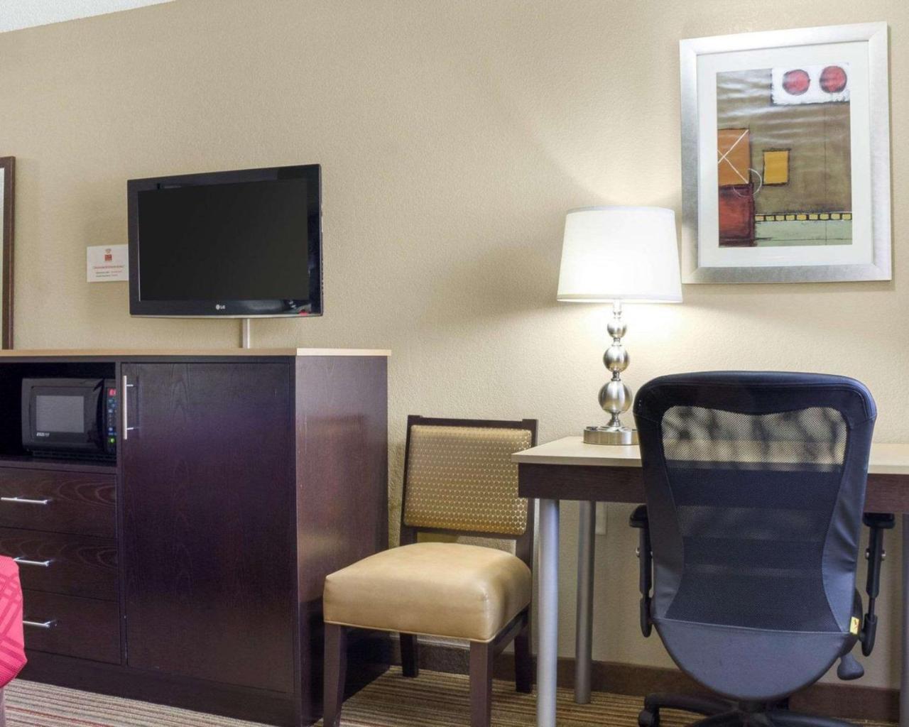 Econo Lodge Grand Forks Esterno foto